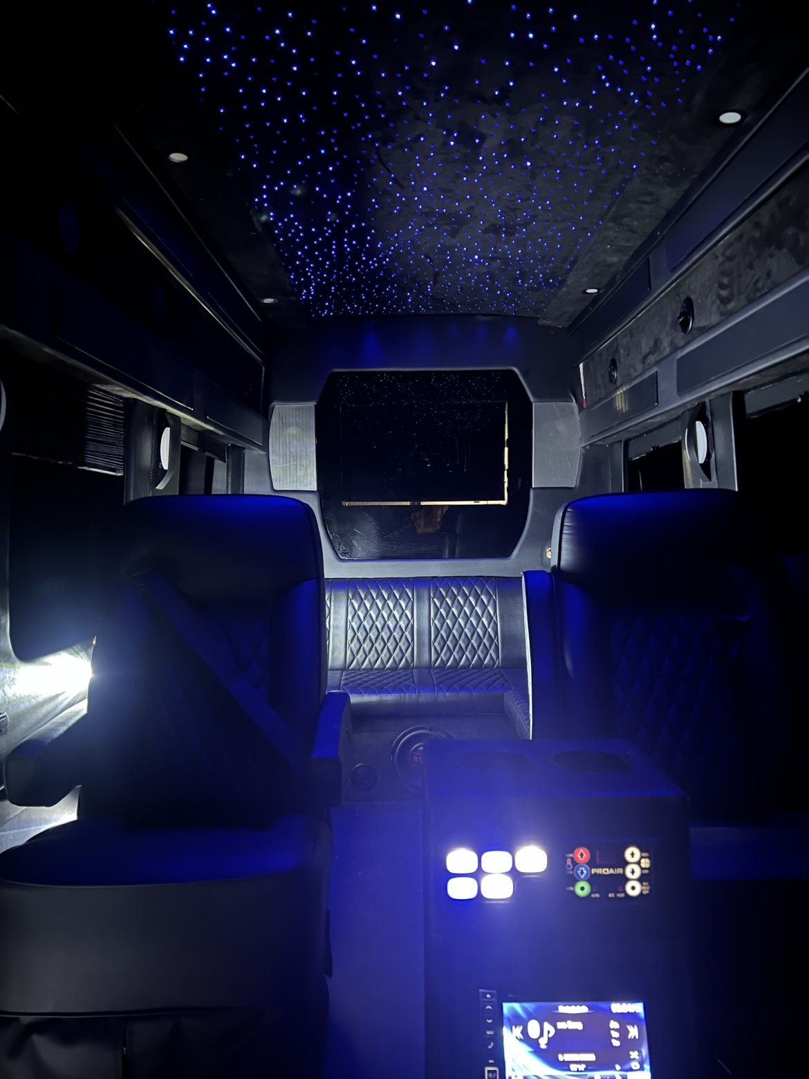 Limousine for Sale in Southfield, MI - Photo 20
