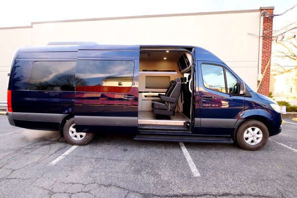 2023 Mercedes-Benz Sprinter 170" 2500 Extended Limousine for Sale in South Hackensack, NJ - Photo 2