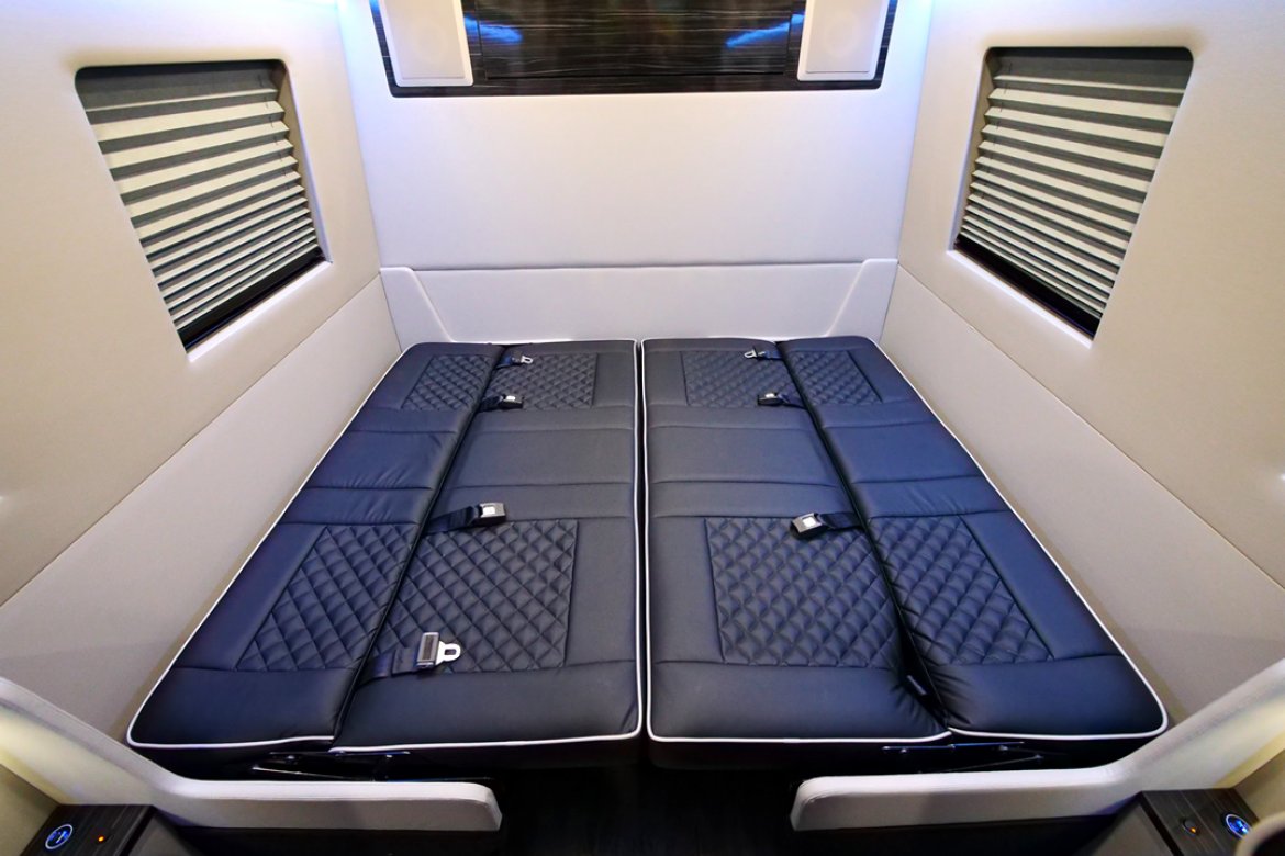 Limousine for Sale in South Hackensack, NJ - Photo 13