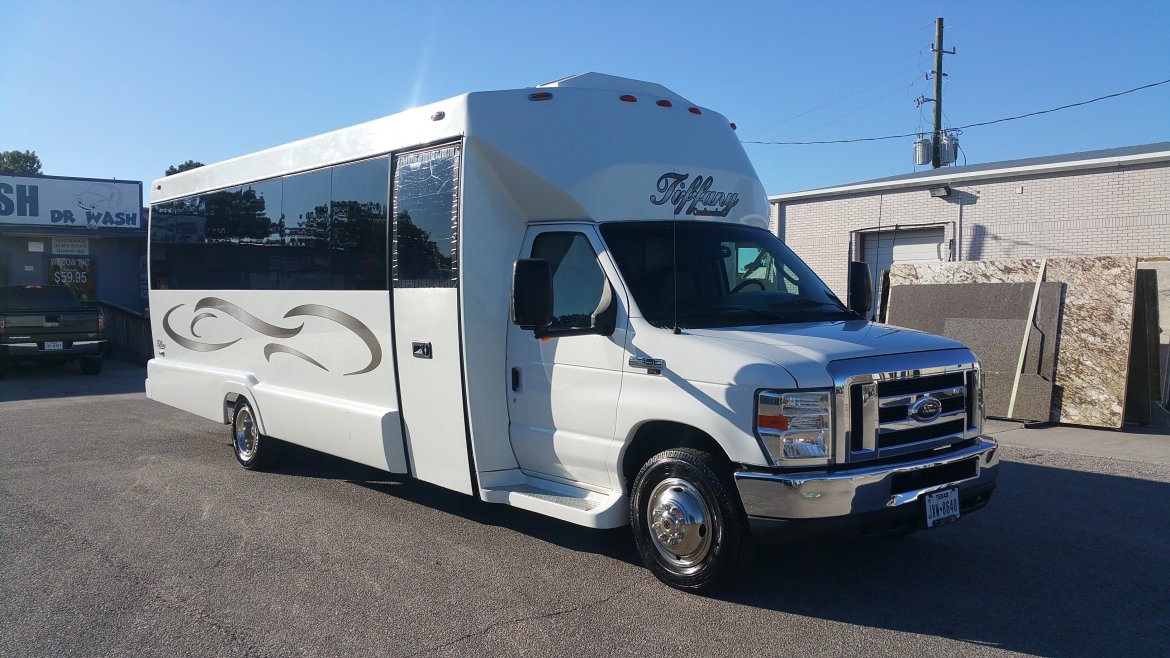 Photo of Limo Bus for sale: 2008 Ford E 450 by Tiffany