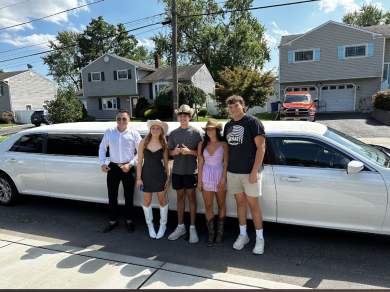 2016 Chrysler 300 stretch Limousine