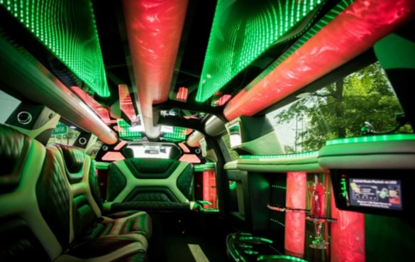 2017 Dodge Charger Stretch Limousine