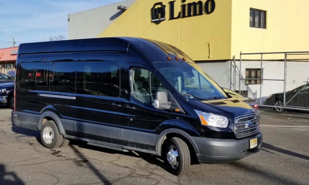 Shuttle Bus for sale: 2018 Ford Transit 350 HD
