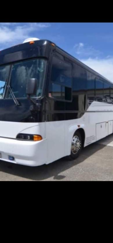 2003 Freightliner Party Bus limo 45/pass 42" by Craftsman coach builders