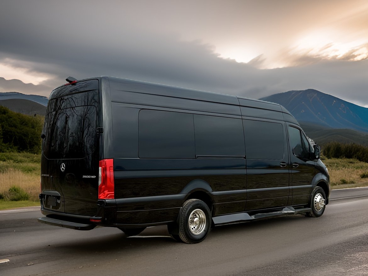 Executive Shuttle for Sale in Erie, PA - Main Photo