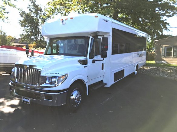 2014 International MaxxForce Diesel Shuttle Bus for Sale in Oaklyn, NJ - Photo 2