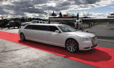 2019 Chrysler 300 Limousine for Sale in Las Vegas, NV - Main Photo