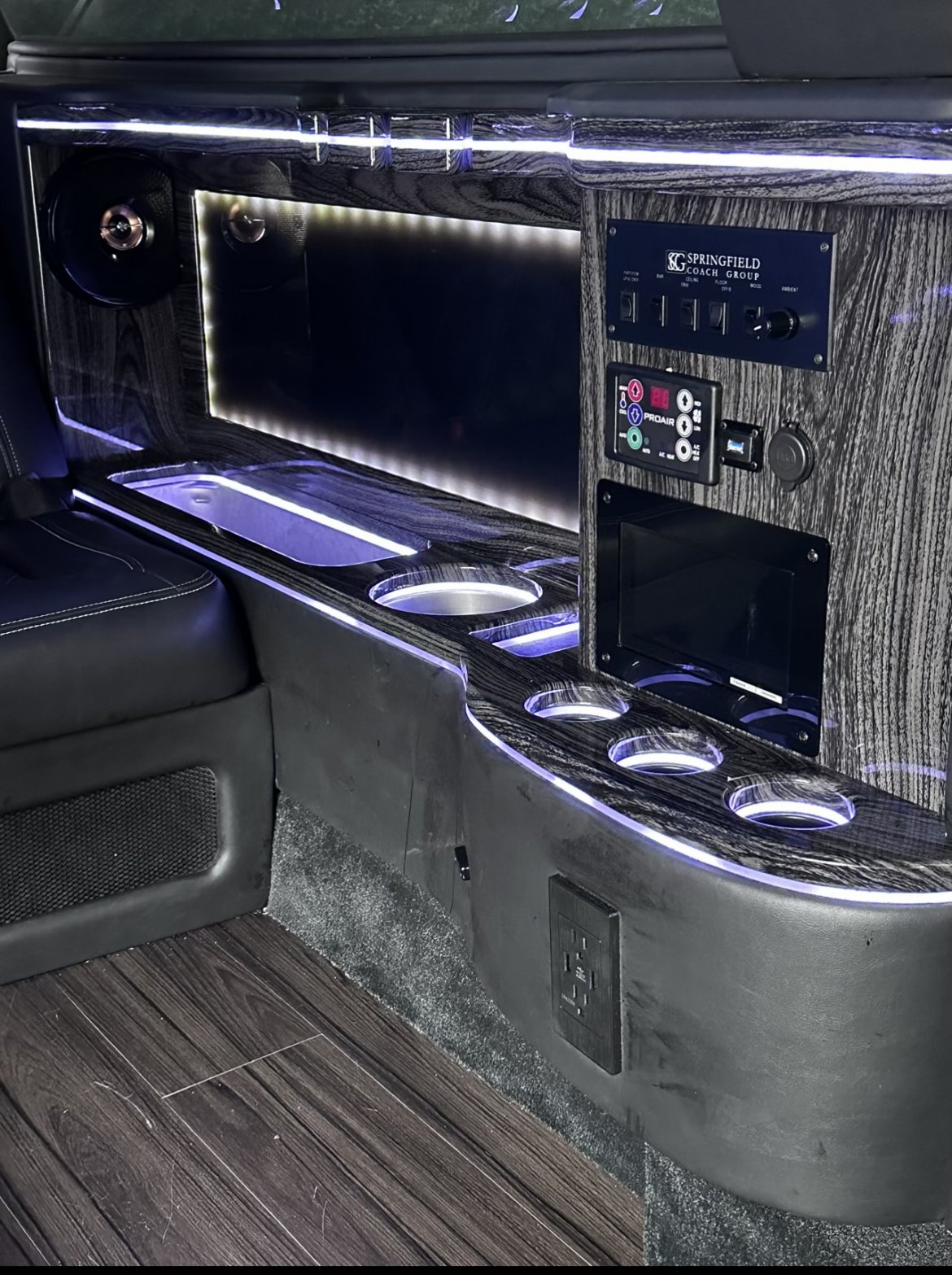 Limousine for Sale in Hawthorne, NJ - Photo 5