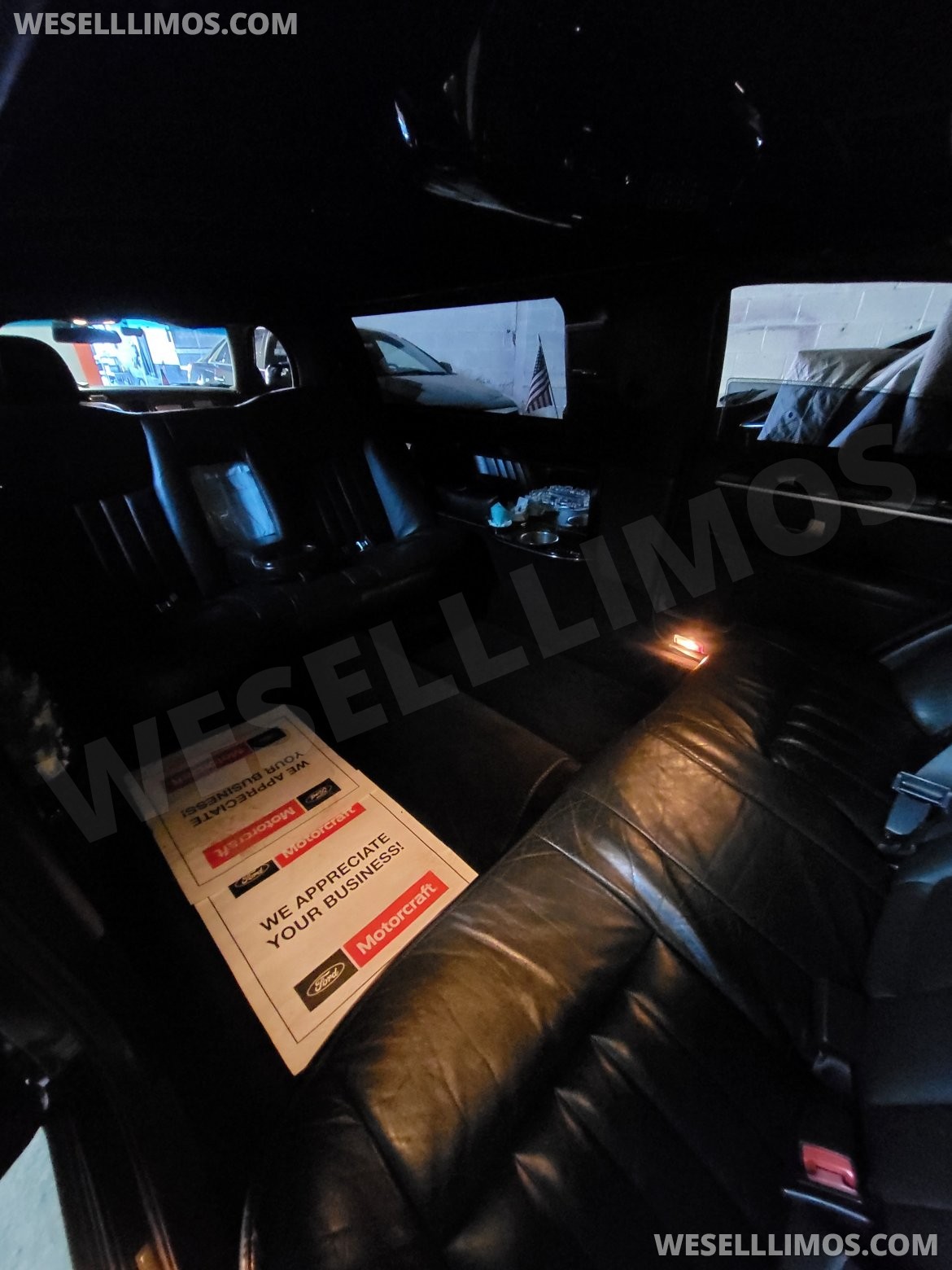 Photo of Limousine for sale: 2007 Lincoln Town Car 72&quot;