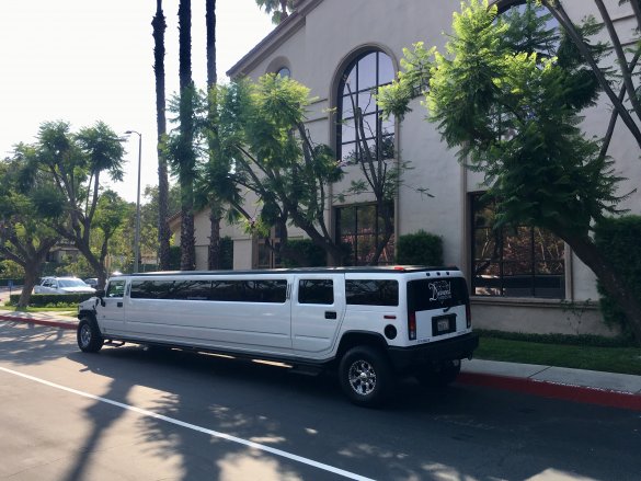 2003 Hummer H2 SUV Stretch for Sale in Glendora, CA - Photo 2