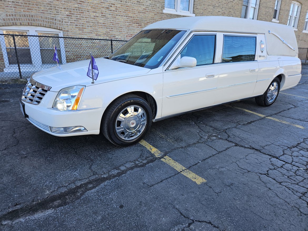 Funeral for sale: 2011 Cadillac DTS by S&amp;S Masterpiece