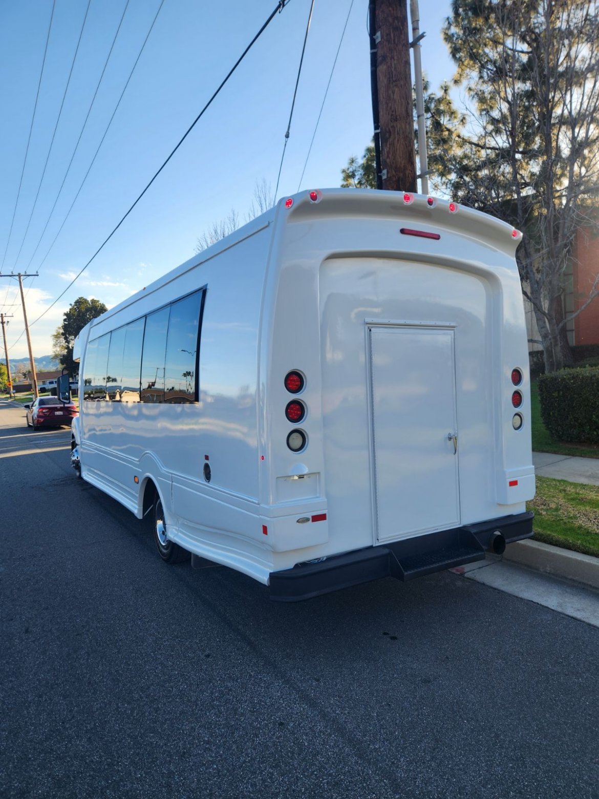 Limo Bus for Sale in Fontana, CA - Photo 4