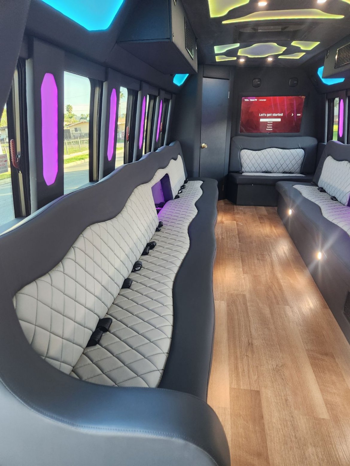 Limo Bus for Sale in Fontana, CA - Photo 11