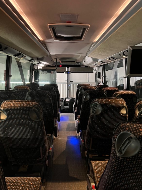 2011 Setra Mercedes Coach S417 Motor Coach  56 Pax new PAINT last June & low price TO GO Fast