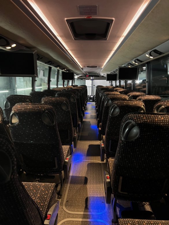 2011 Setra Mercedes Coach S417 Motor Coach  56 Pax new PAINT last June & low price TO GO Fast