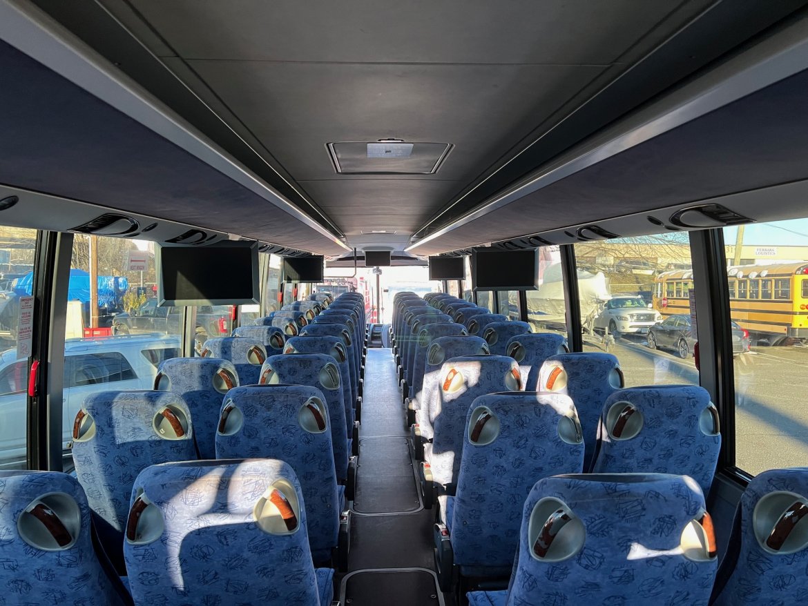 Motorcoach for Sale in Hillside, NJ - Photo 8