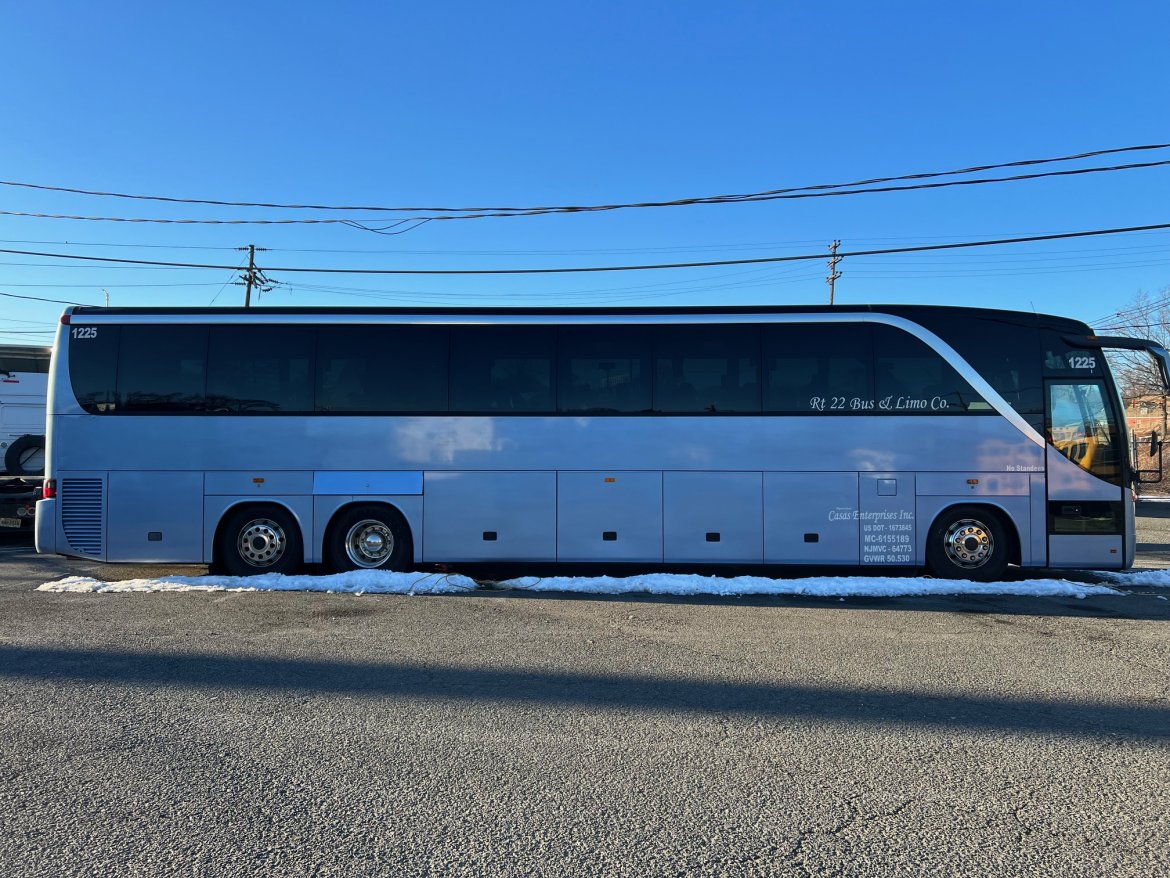 Motorcoach for sale: 2010 Setra Coach S417 45&quot; by Mercedes Setra