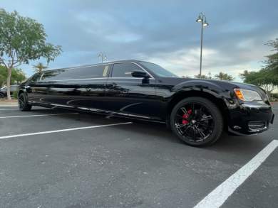 2014 Chrysler 300 Limousine for Sale in Chandler, AZ - Main Photo