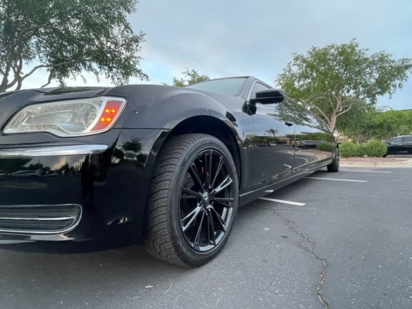 2014 Chrysler 300 Limousine for Sale in Chandler, AZ - Photo 3
