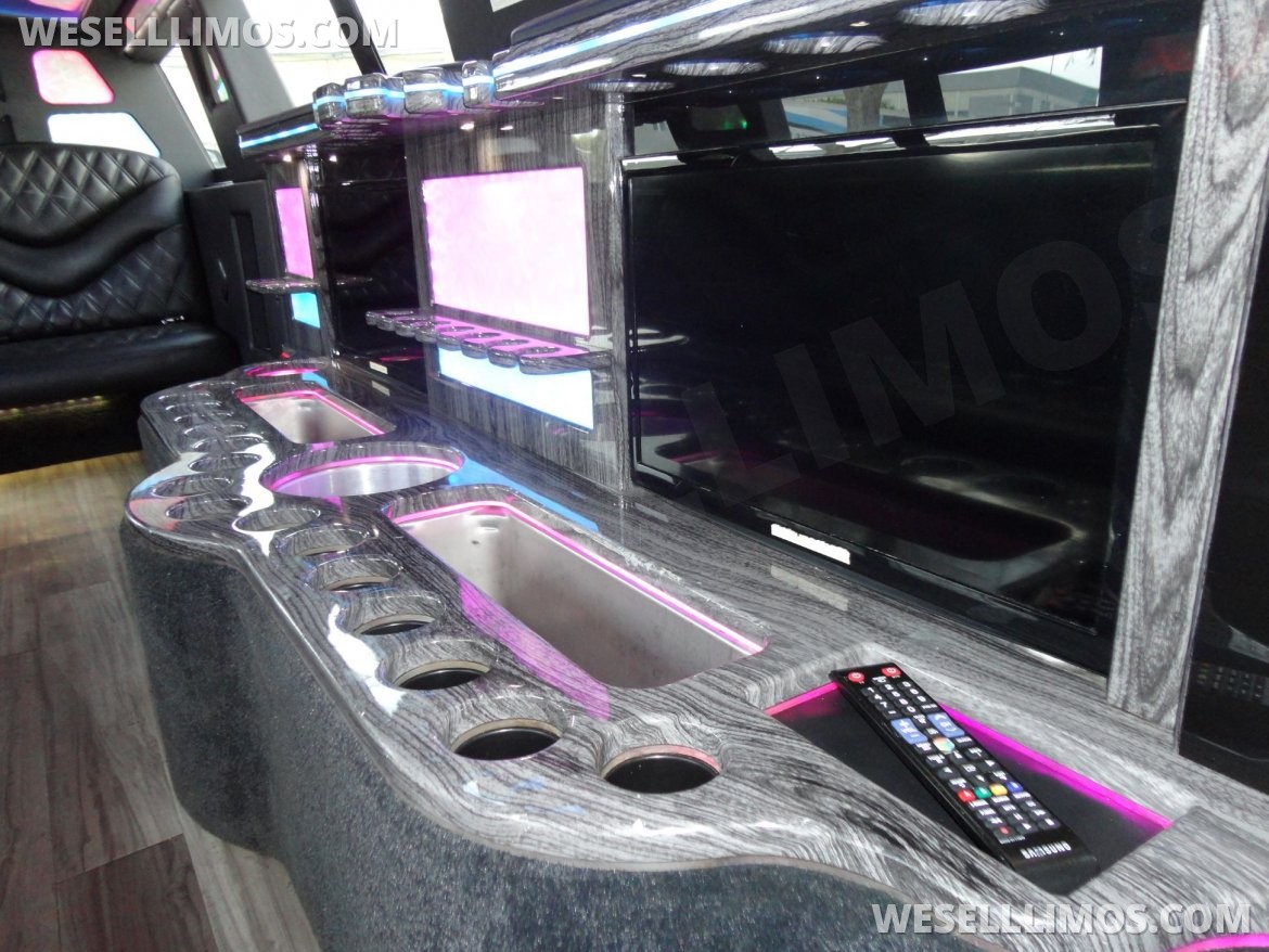 Photo of Limousine for sale: 2017 Dodge Durango Limousine 165&quot; by Springfield Coach Limoland