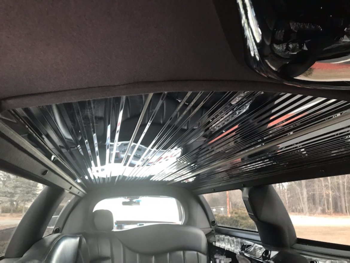 Photo of Limousine for sale: 2005 Lincoln TOWN CAR 120&quot; by ROYAL