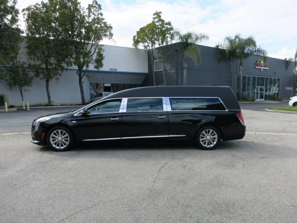 2018 Cadillac XTS Kensington Funeral for Sale in Carson, CA - Photo 2