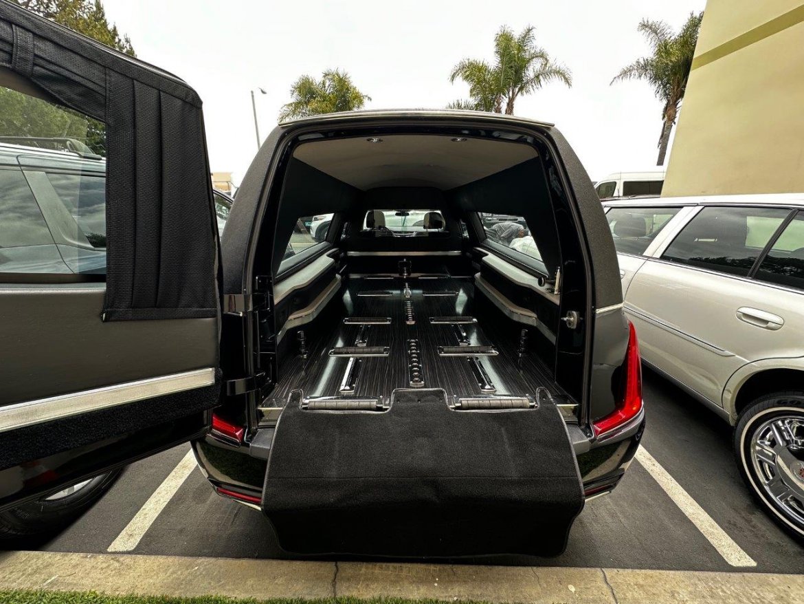 Funeral for Sale in Carson, CA - Photo 9
