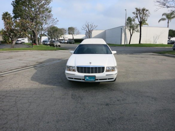 1999 Cadillac Deville Funeral for Sale in Carson, CA - Photo 2
