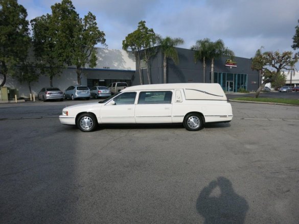 1999 Cadillac Deville Funeral for Sale in Carson, CA - Photo 3