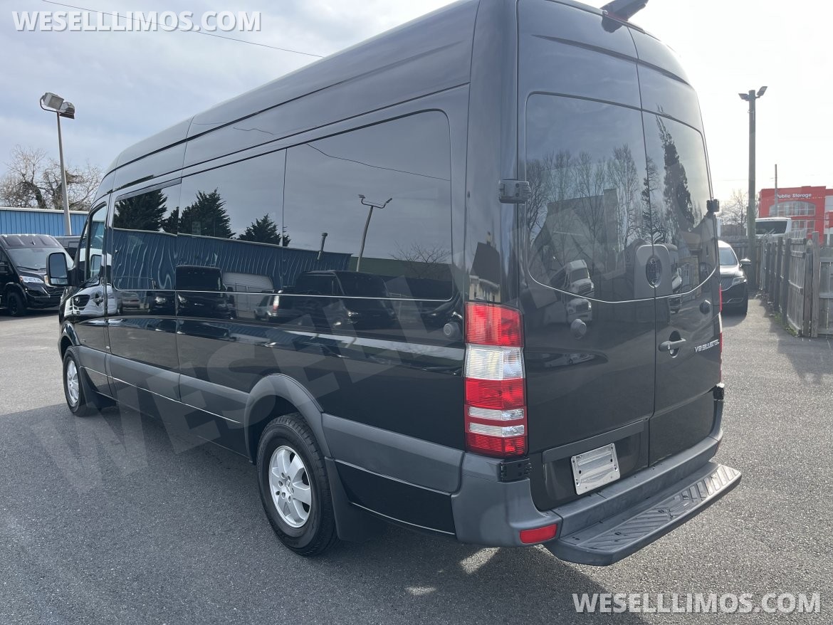 2016 Mercedes-Benz Sprinter Executive Shuttle - Photo 4