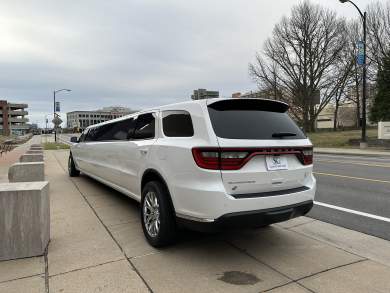 2024 Dodge Durango Limousine for Sale in Springfield, Missouri, US - Photo 4