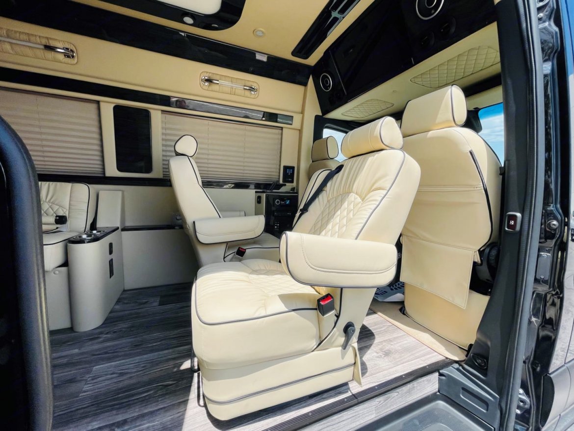 Sprinter for Sale in Las Vegas, NV - Photo 11