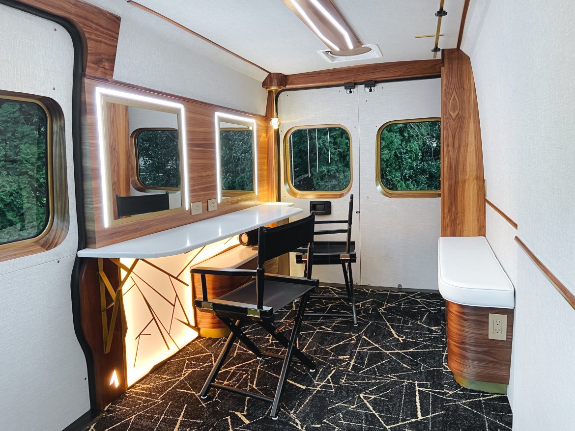 CEO SUV Mobile Office for sale: 2018 Ram Promaster 2500