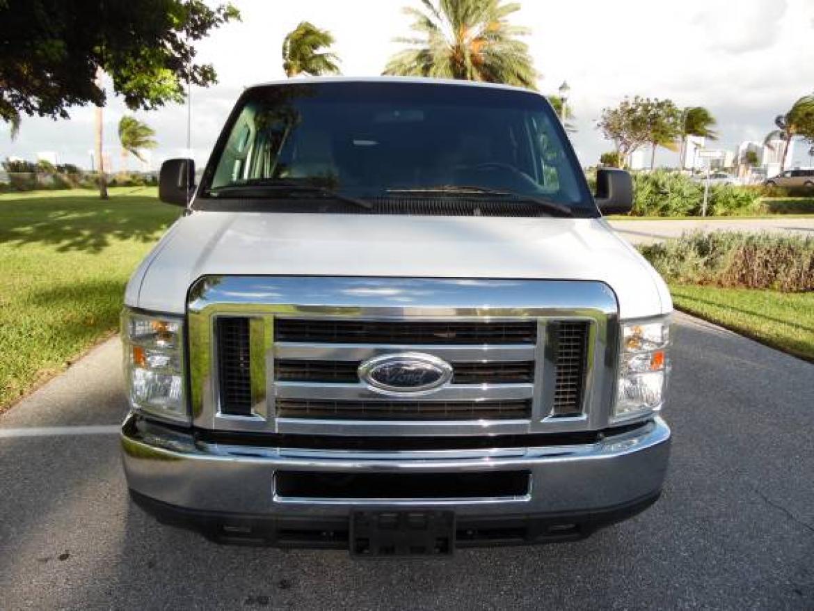 Photo of Limousine for sale: 2011 Ford E350 XLT