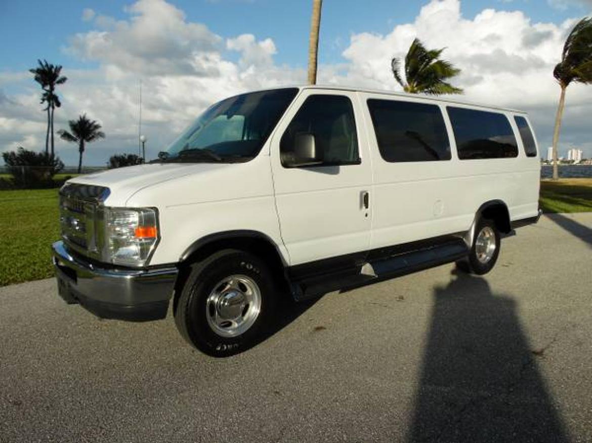 Photo of Limousine for sale: 2011 Ford E350 XLT