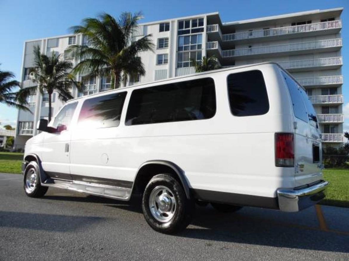Photo of Limousine for sale: 2011 Ford E350 XLT