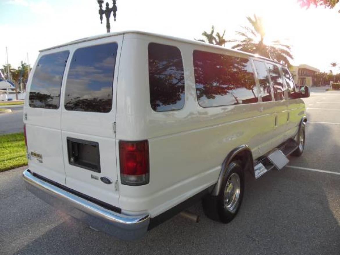Photo Of Limousine For Sale 2011 Ford E350 XLT Photo Of Limousine For Sale 2011 Ford E350 XLT