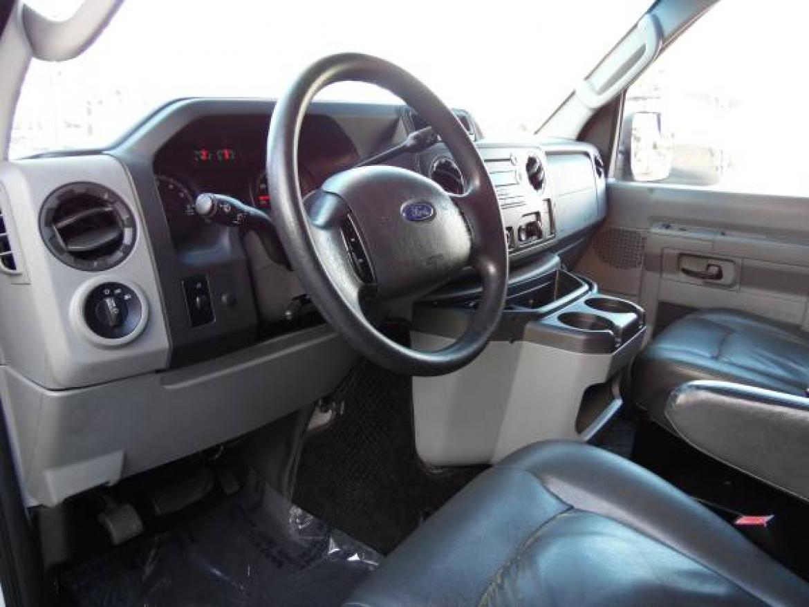 Photo of Limousine for sale: 2011 Ford E350 XLT