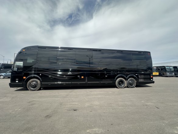 2007 Prevost H3-45 VIP Limo Bus for Sale in Phoenix, AZ - Photo 3
