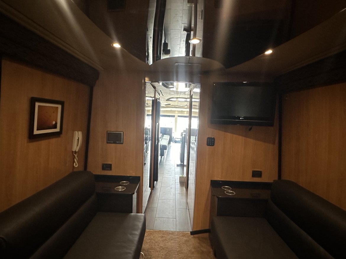 Limo Bus for Sale in Phoenix, AZ - Photo 25