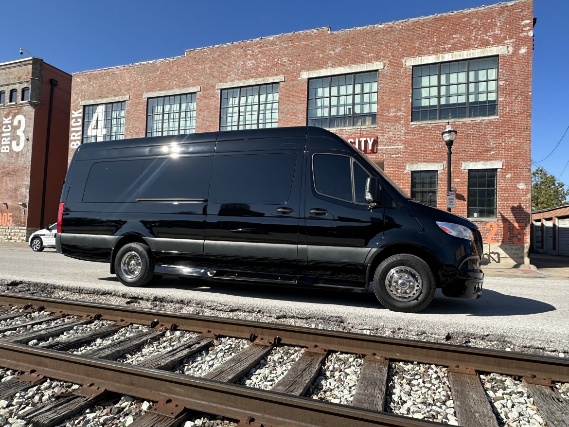 Sprinter for Sale in Springfield, MO - Photo 19
