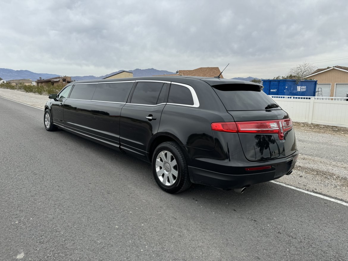 Limousine for sale: 2015 Lincoln MKT 120” Limousine 120&quot; by Executive Coach Builder