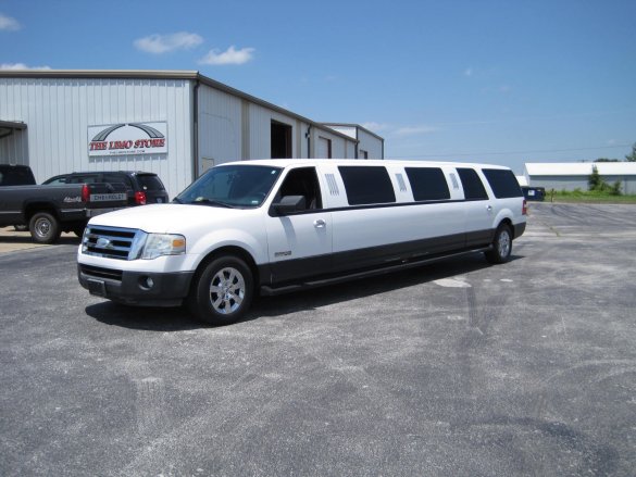 2007 Ford Expedition SUV Stretch for Sale in Ozark, MO - Photo 2