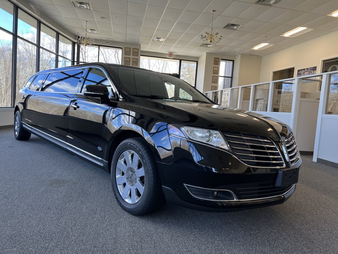 Limousine for Sale in Haverhill, MA - Photo 22