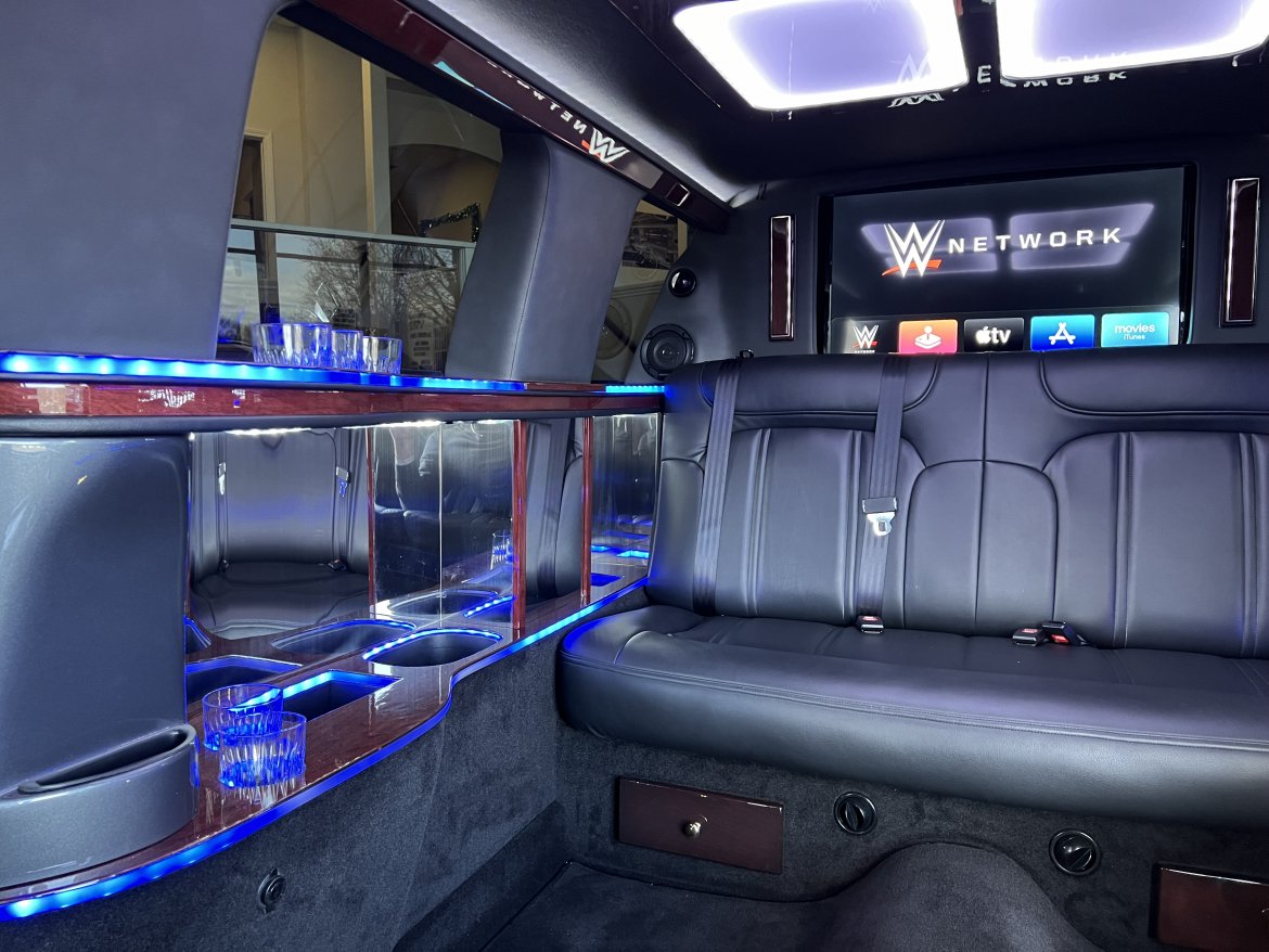 Limousine for Sale in Haverhill, MA - Photo 11