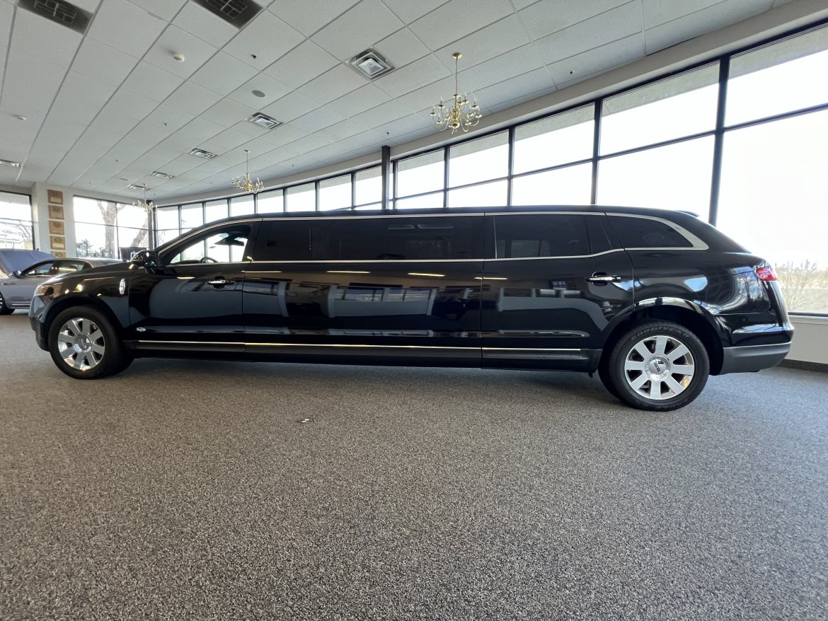 Limousine for Sale in Haverhill, MA - Photo 24