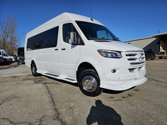 2022 Mercedes-Benz Sprinter 3500XD Sprinter for Sale in Erie, PA - Photo 3