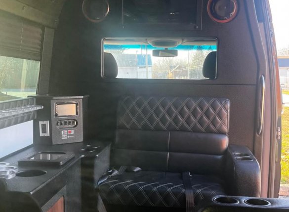 2016 Mercedes-Benz 3500 Sprinter Van Limo Bus for Sale in Fort Wayne, IN - Photo 3