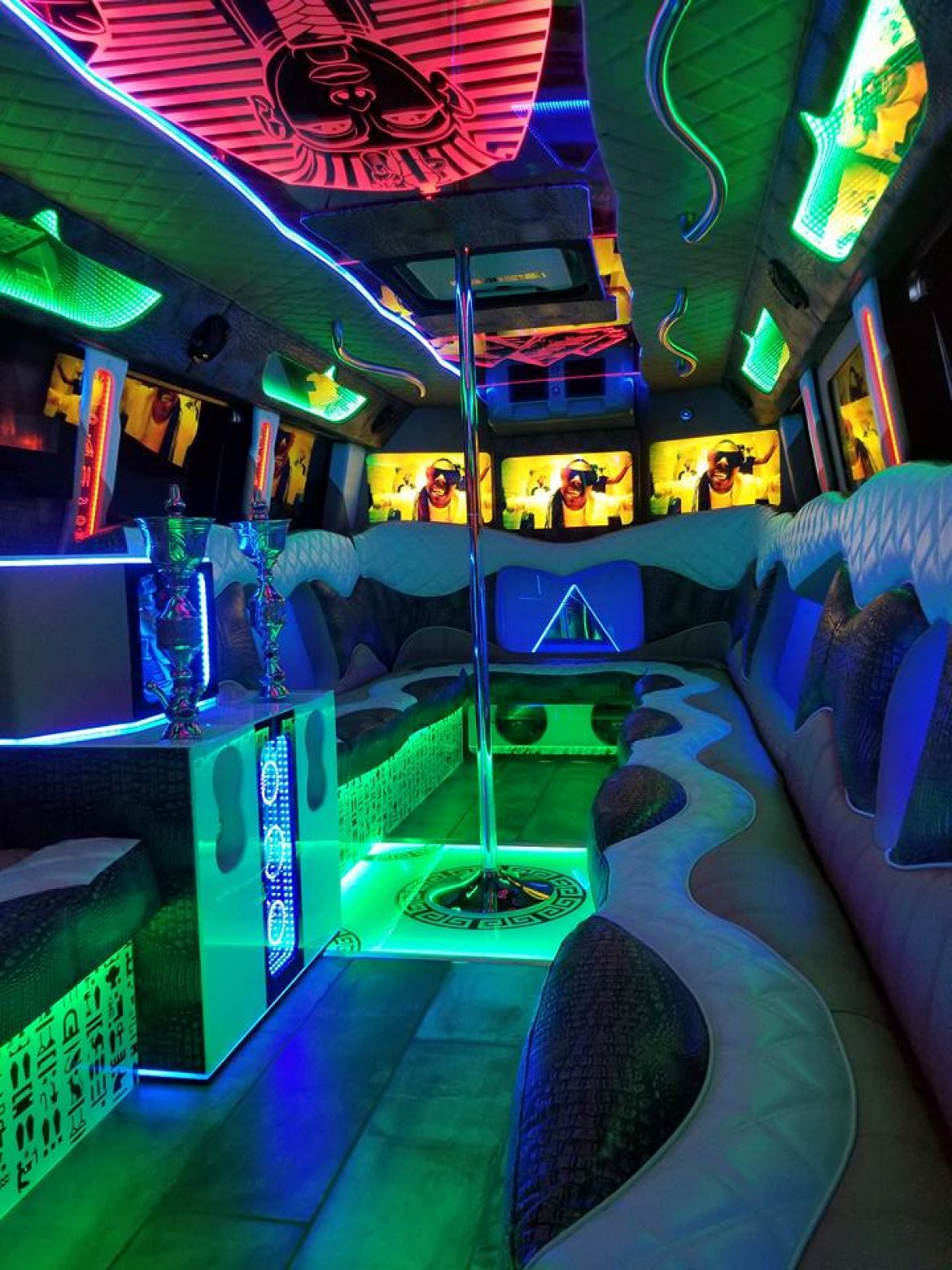 Photo of Shuttle Bus for sale: 2007 IC Bus 3200