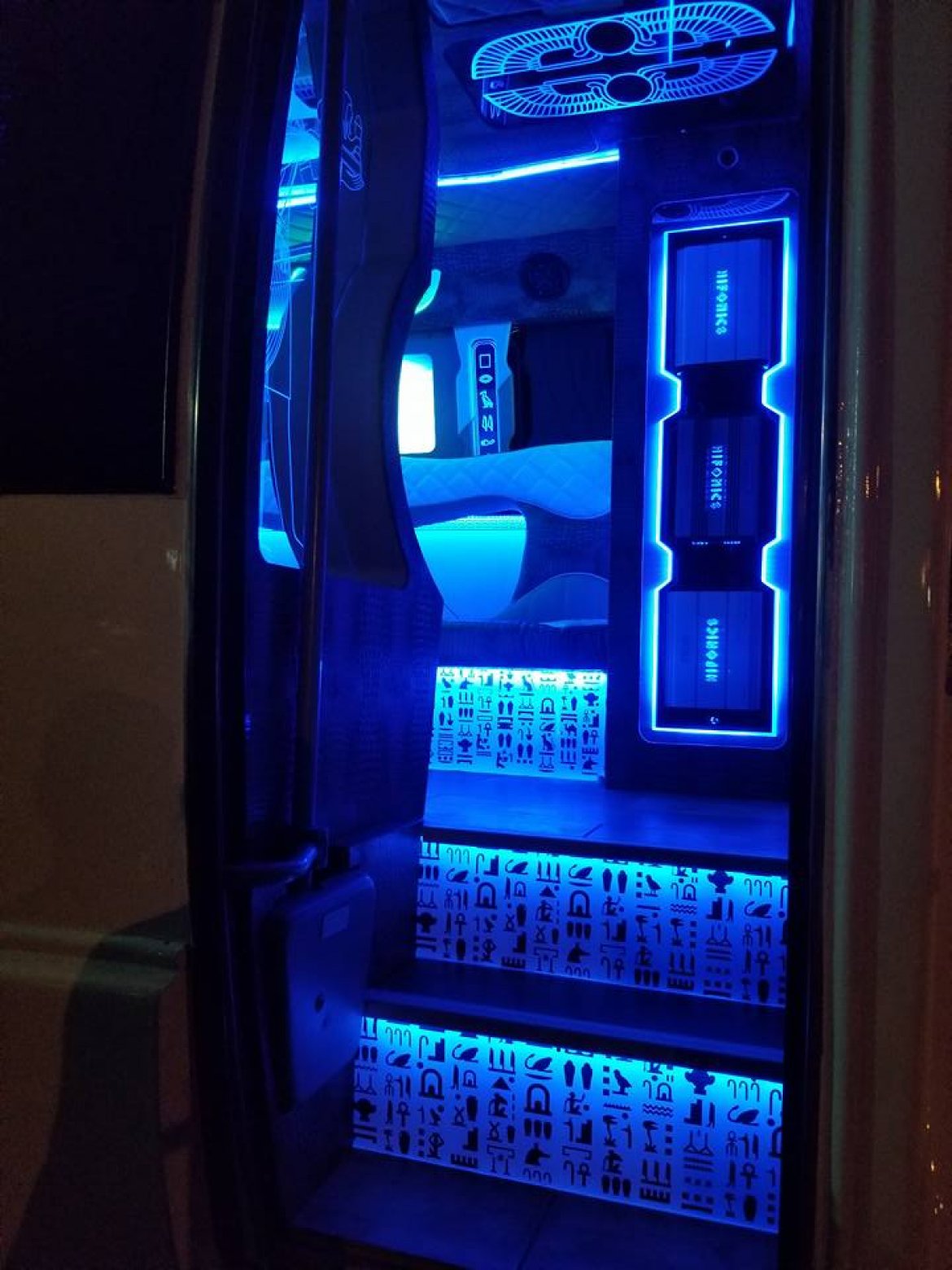 Photo of Shuttle Bus for sale: 2007 IC Bus 3200